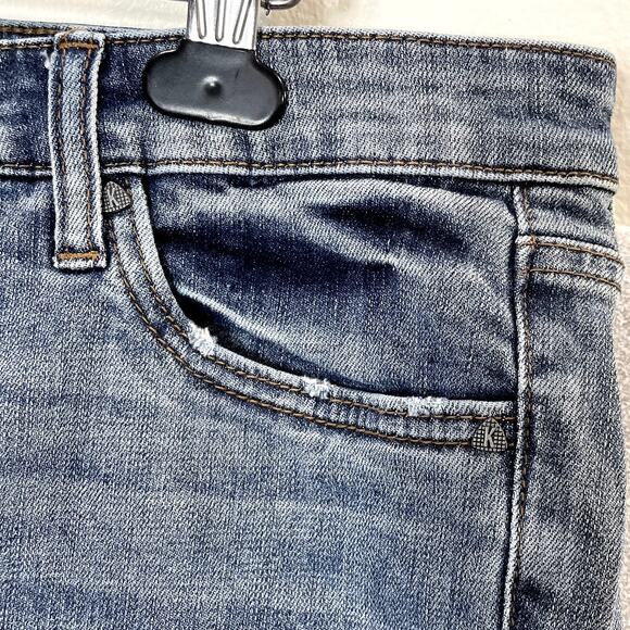 Kut from the Kloth Plus Size 18W Shorts Gidget Fray High Waist Medium Wash - Picture 9 of 15